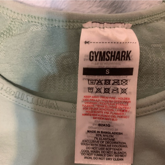 Gymshark top - Picture 2 of 2